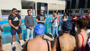 Miembros del Honorable Concejo Deliberante acompañaron el inicio de las clases gratuitas de natación para adultos mayores